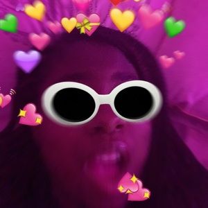 Meet your Posher, Kelsie